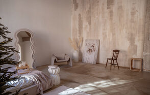 Интерьерный зал для дружеских встреч