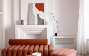 Интерьерный зал для дружеских встреч