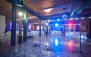 Large historical loft on Baumanskaya 